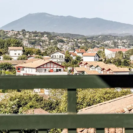 Les Hauts De Loraldia By Interhome Apartmán *